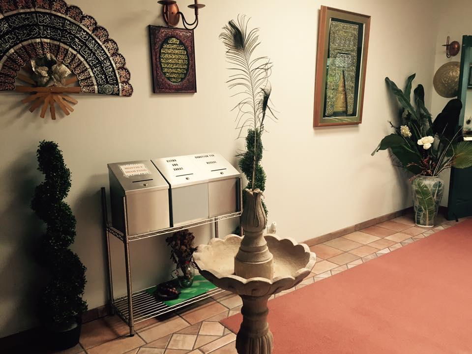 Aurora Masjid interior view